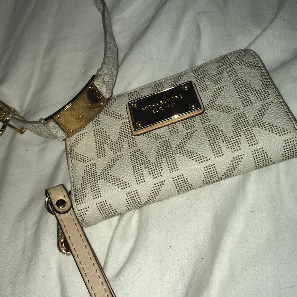 MK wallet and matching bracelet